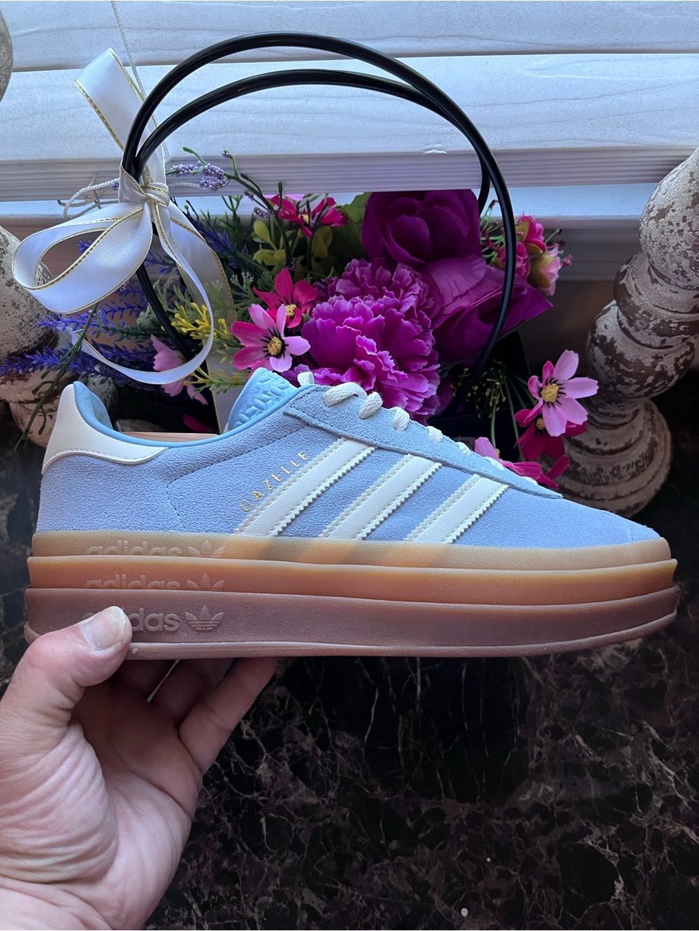 Adidas Gazelle
Bold Platform 
Athletic/Streetwear Shoes
Size 10 for Women